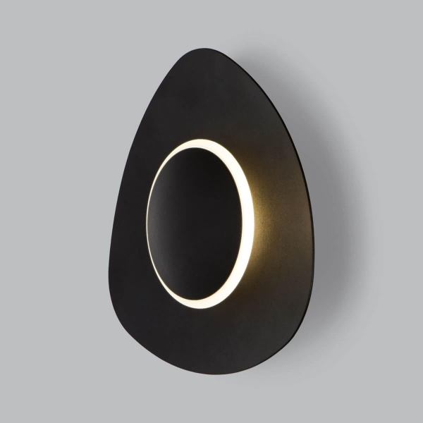Настенный светодиодный светильник Eurosvet Scuro 40151/1 LED черный