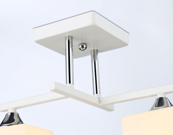 Потолочная люстра Ambrella light Traditional Modern TR303111